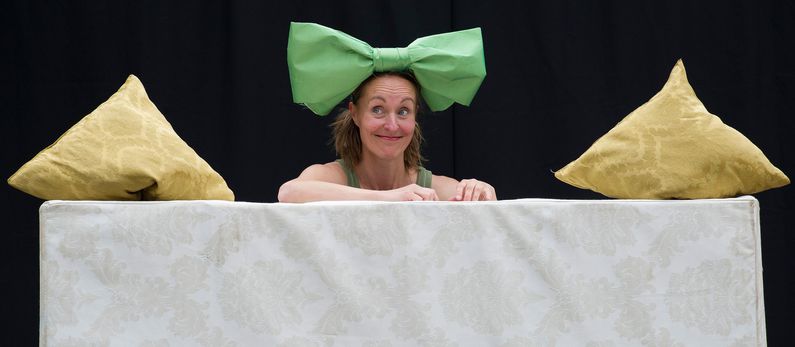 Prinzessin auf der Erbse / Kutsche, Schleife